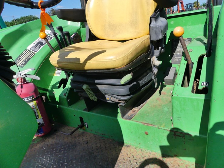 john-deere-6115d-image-13