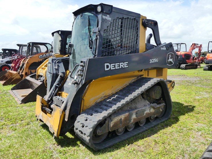 deere-325g-image-1
