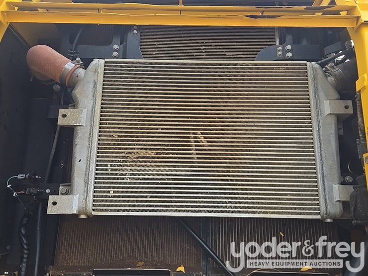 2020-komatsu-pc360-lc-11-image-47