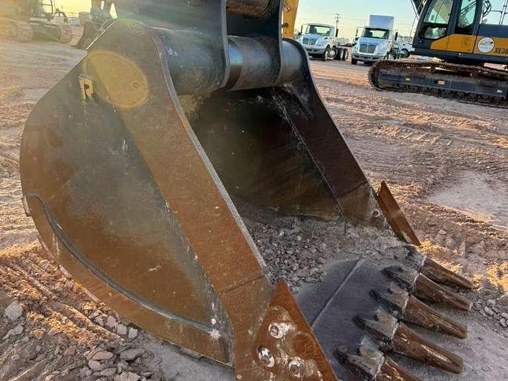 2022-xcmg-xe360u-image-10