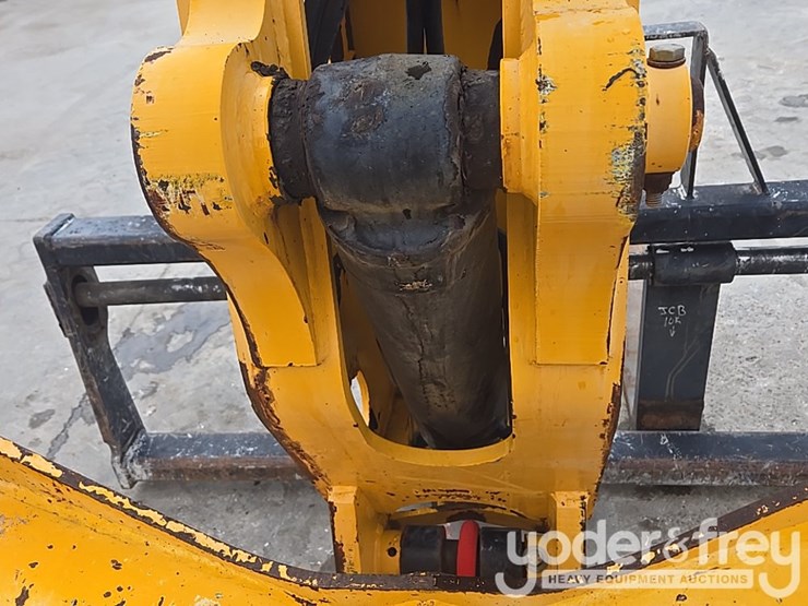 2017-jcb-510-56-image-26