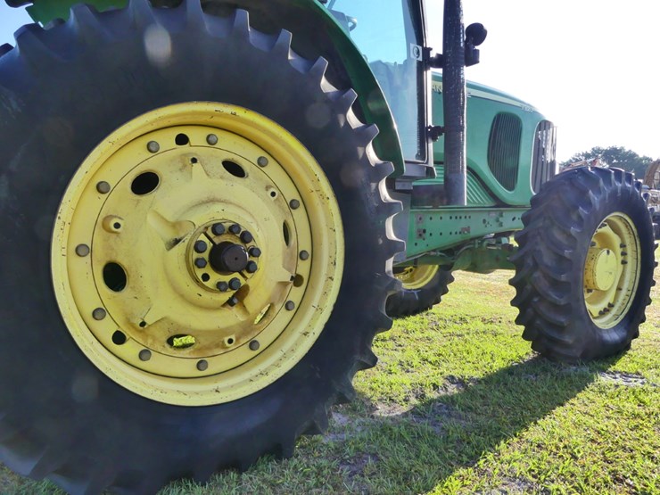 john-deere-7320-image-7