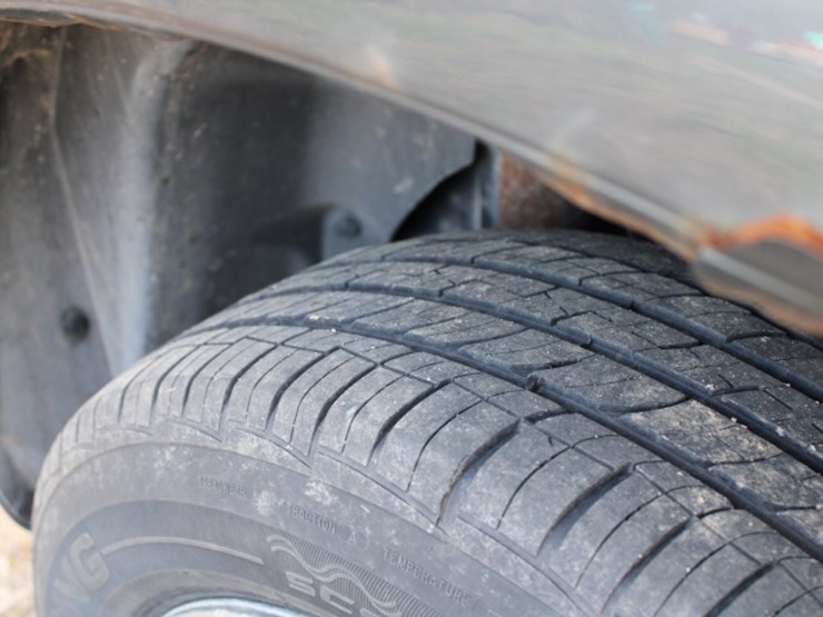 2009-pontiac-torrent-image-16