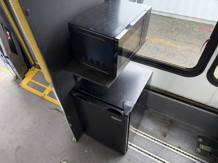 2008-ford-e450-image-31