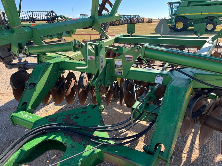 2004-john-deere-637-image-2