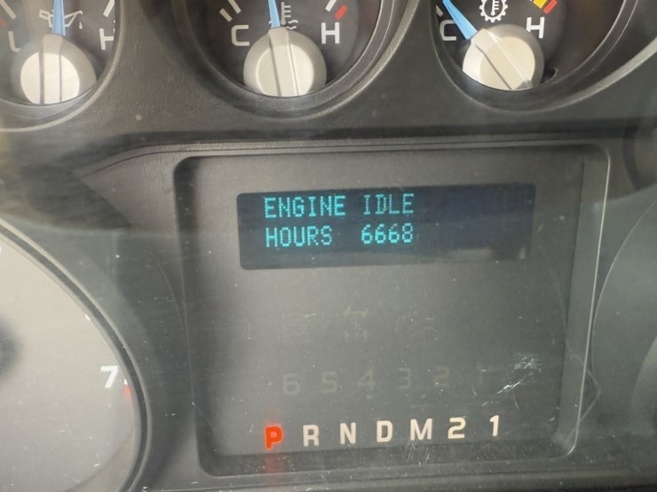 2012-ford-f350-sd-image-28