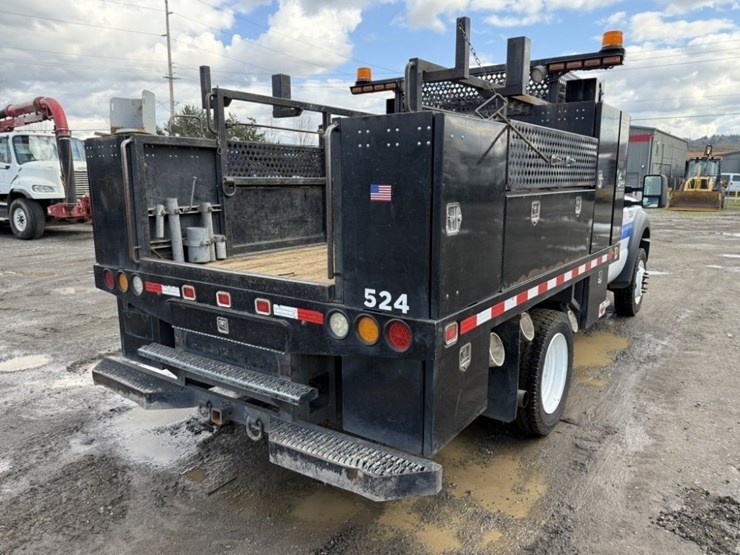 2013-ford-f550-sd-image-4