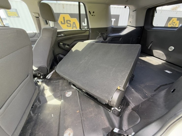 2013-chevrolet-tahoe-image-20