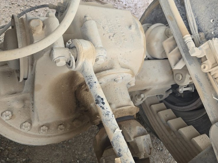 2001-mack-rd690s-image-102