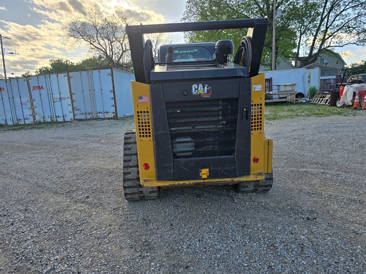 2023-caterpillar-299d3-xe-image-14