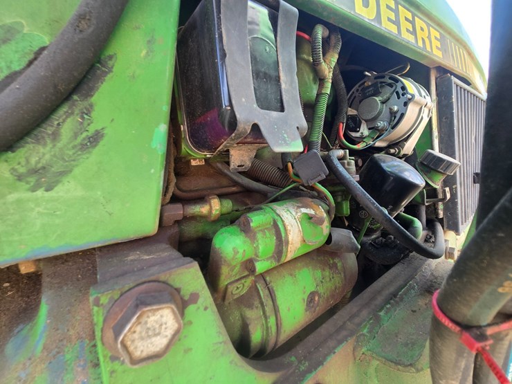 john-deere-2155-image-13