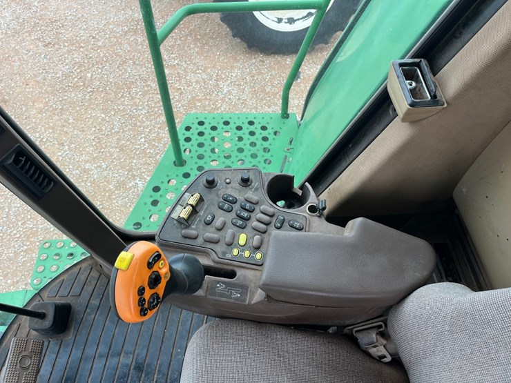 2000-john-deere-2000-image-39