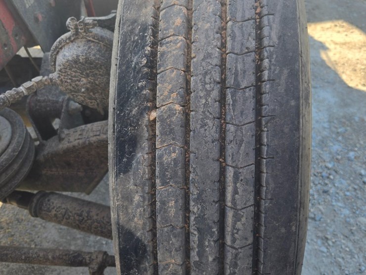 1987-peterbilt-379-image-99