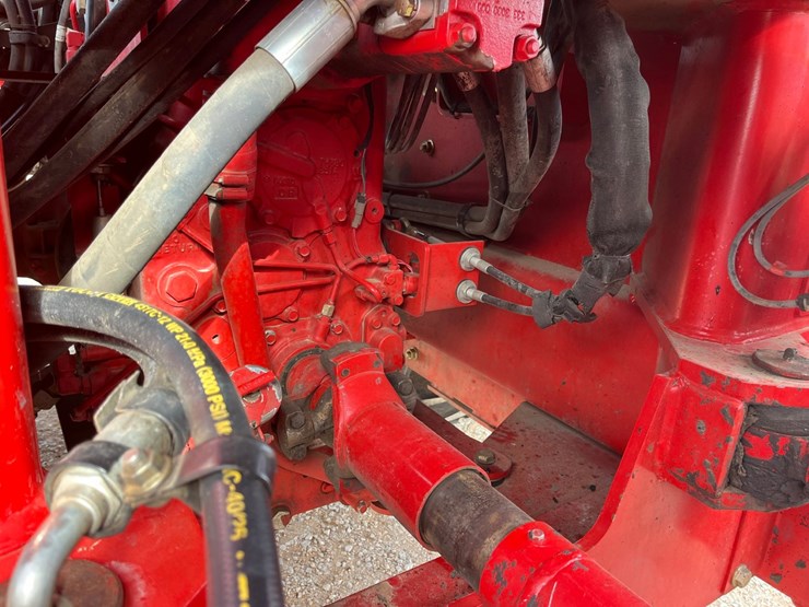 2009-versatile-435-image-25