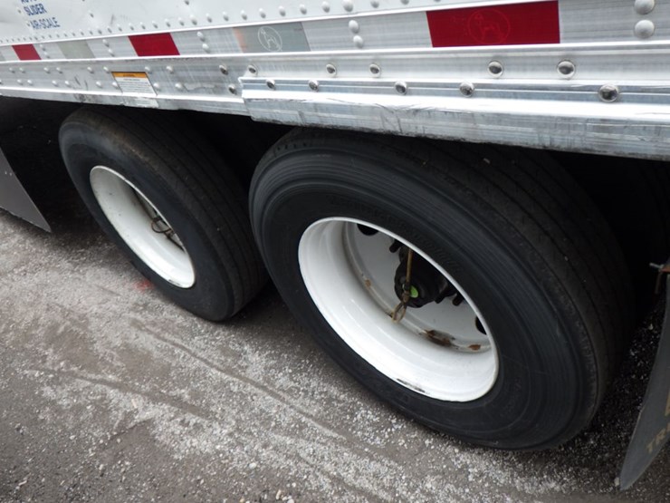 2017-great-dane-everest-cl-image-19