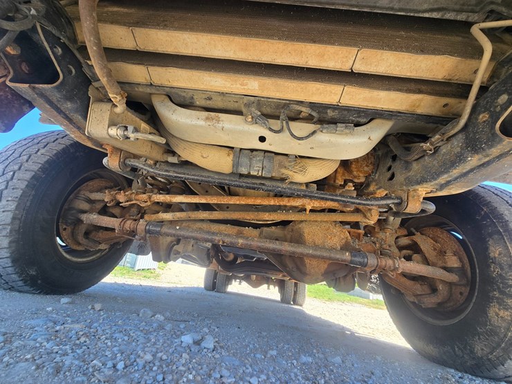 2011-ford-f350-image-29