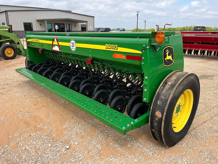 2020-john-deere-bd1113-image-7