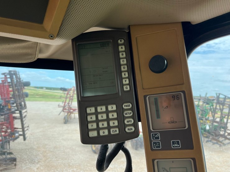 2000-john-deere-2000-image-43