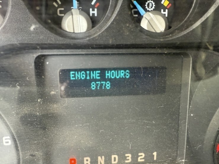 2016-ford-f550-sd-image-25