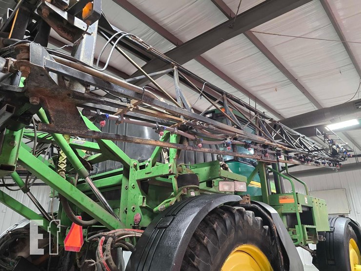 2000-john-deere-4710-image-21