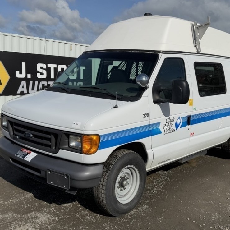 2007 FORD E350
