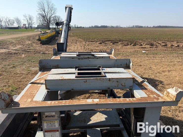 2004-crustbuster-speed-king-90725300-seed-tender-image-12