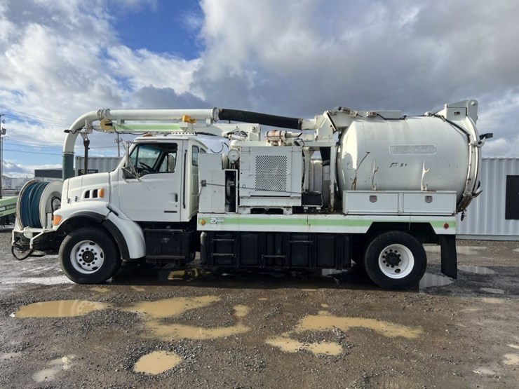 2001-sterling-l7500-image-7