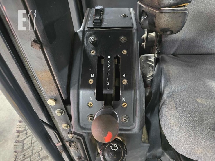 2009-deere-770g-image-20