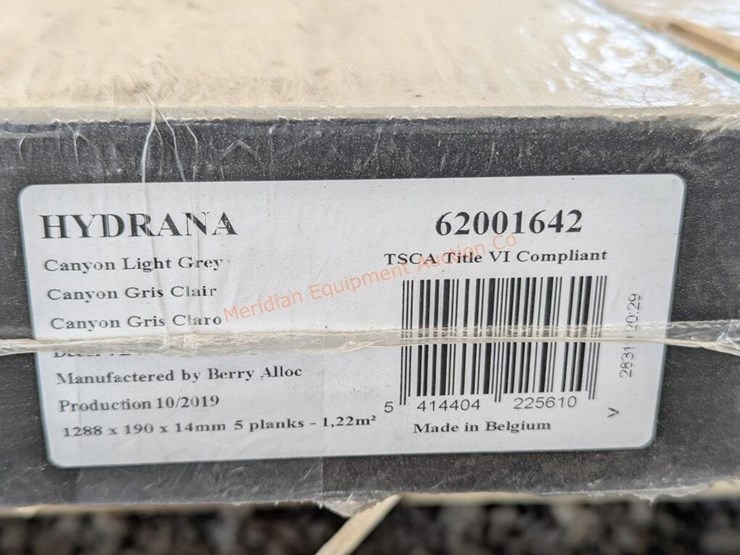 belgium-made-grey-laminate-flooring-image-5