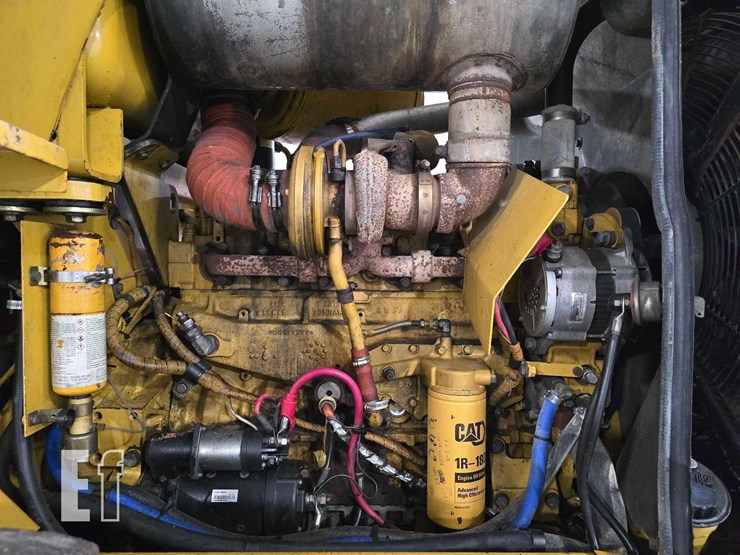 2006-caterpillar-938g-image-21