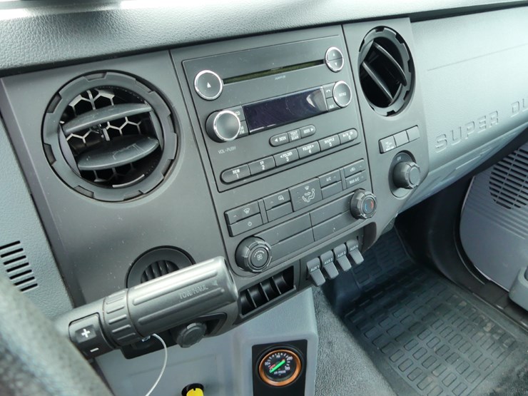 2019-ford-f750-image-13