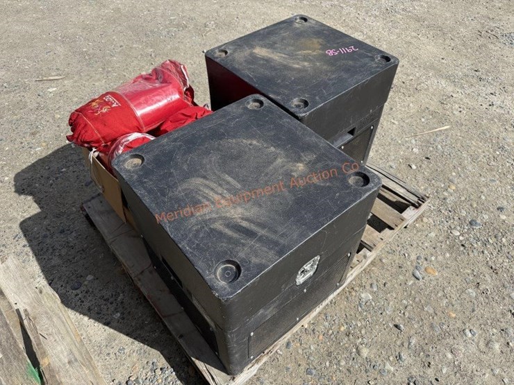 ~30"-inflatable-"flying-guy"-w/-2-fans-image-4