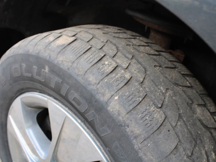 2009-pontiac-torrent-image-14