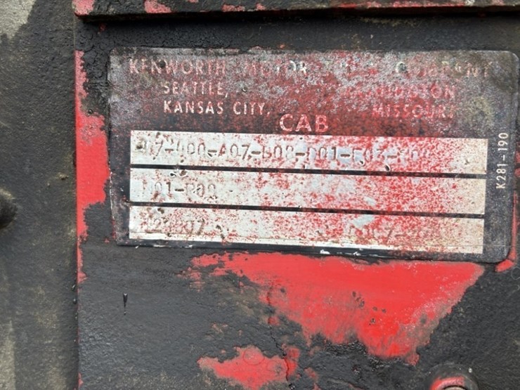 kenworth-w900-image-42