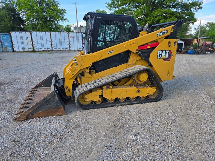 2023-caterpillar-299d3-xe-image-5