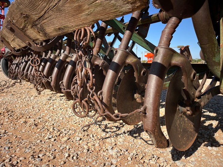 john-deere-b-image-7