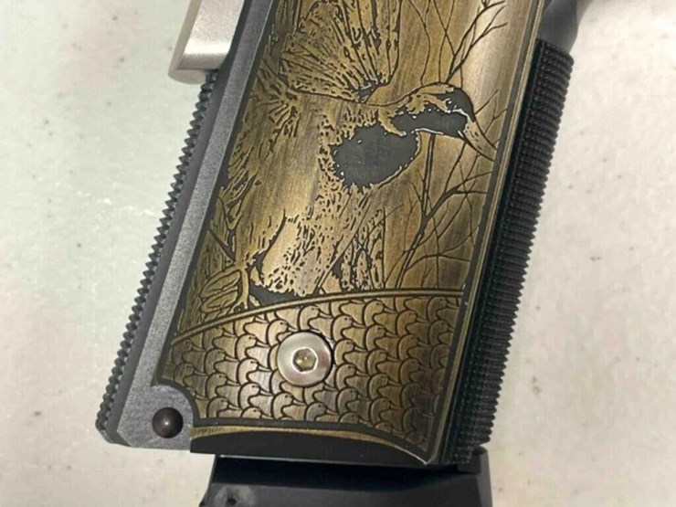 magnum-research-pistol-image-12