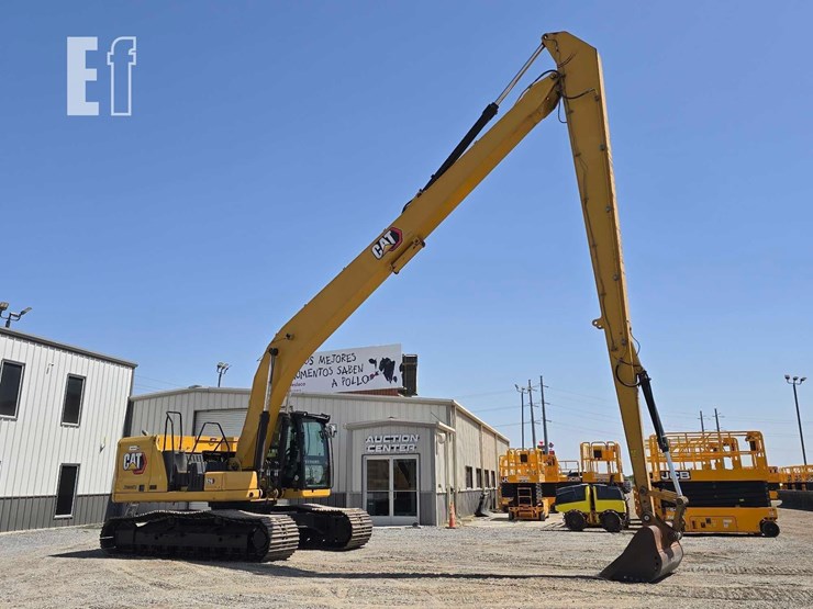 2020-caterpillar-326-image-2