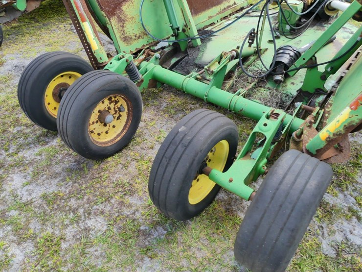 john-deere-15-image-5