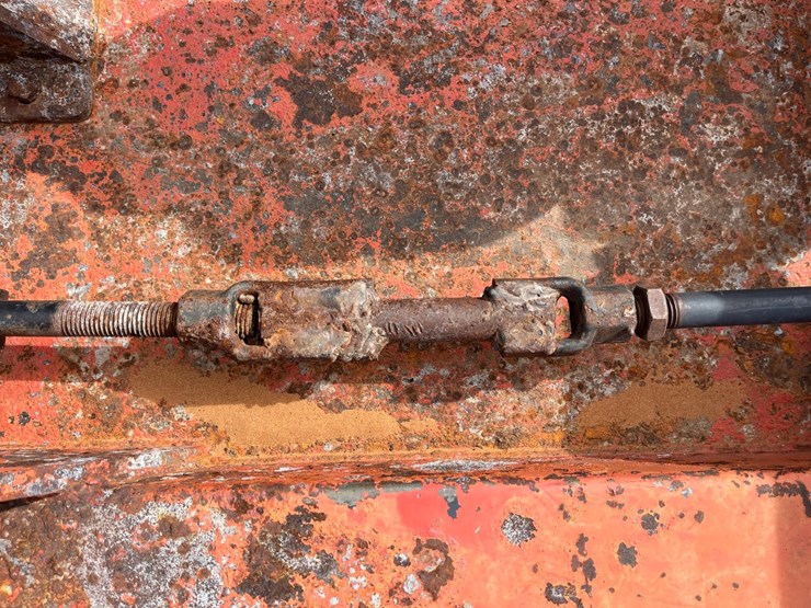 bush-hog-3210-image-14