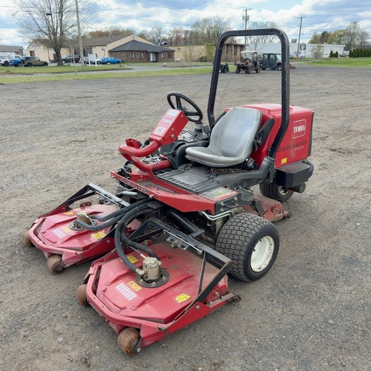 TORO GROUNDSMASTER 3500D