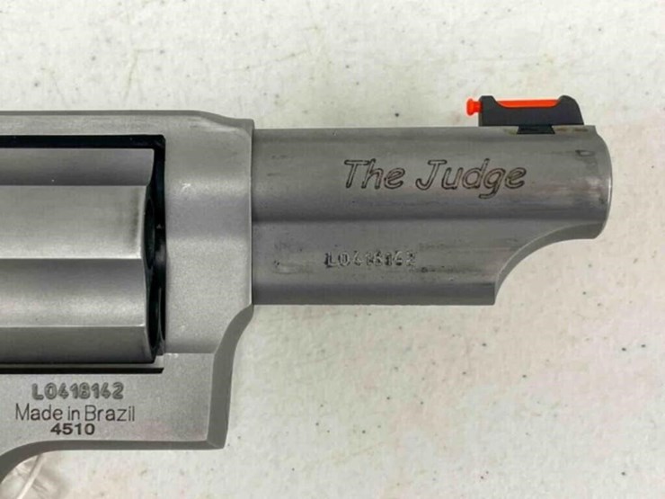taurus-revolver-image-2
