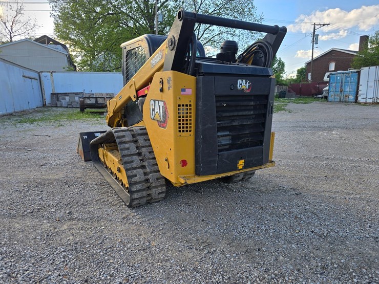 2023-caterpillar-299d3-xe-image-11