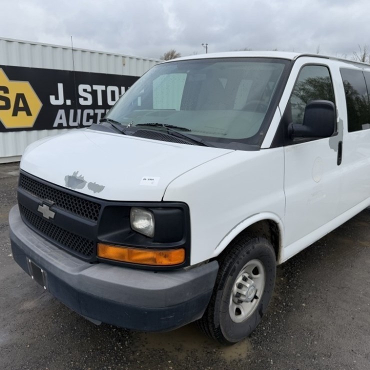 2017 CHEVROLET EXPRESS 3500