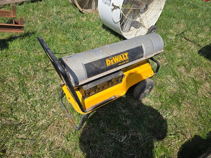 #583-•-dewalt-185,000-btu-heater-image-5