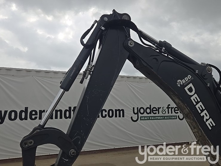 2021-deere-310sl-image-49