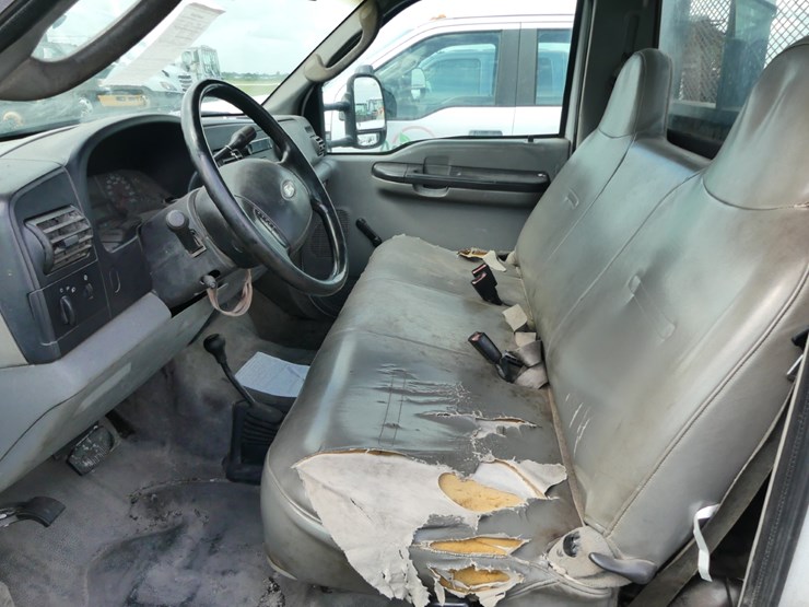 2007-ford-f550-image-8