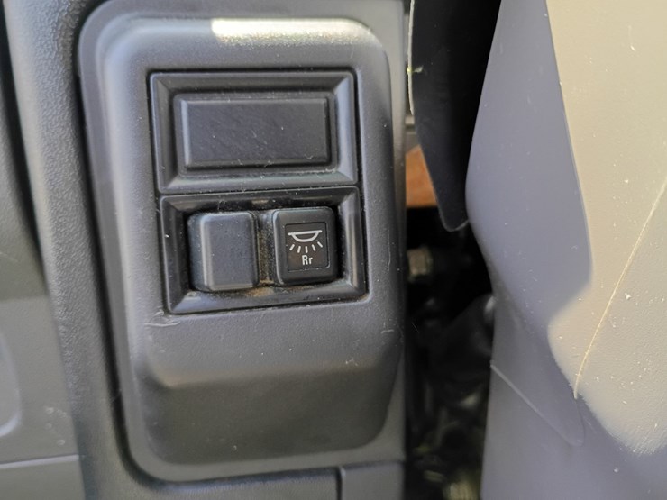 2000-gmc-w3500-image-55