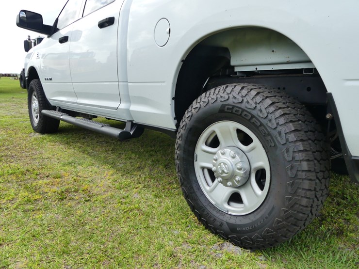 2019-ram-2500-hd-image-7