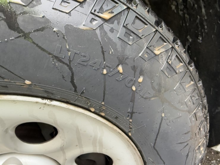 2006-chevrolet-silverado-1500-image-16